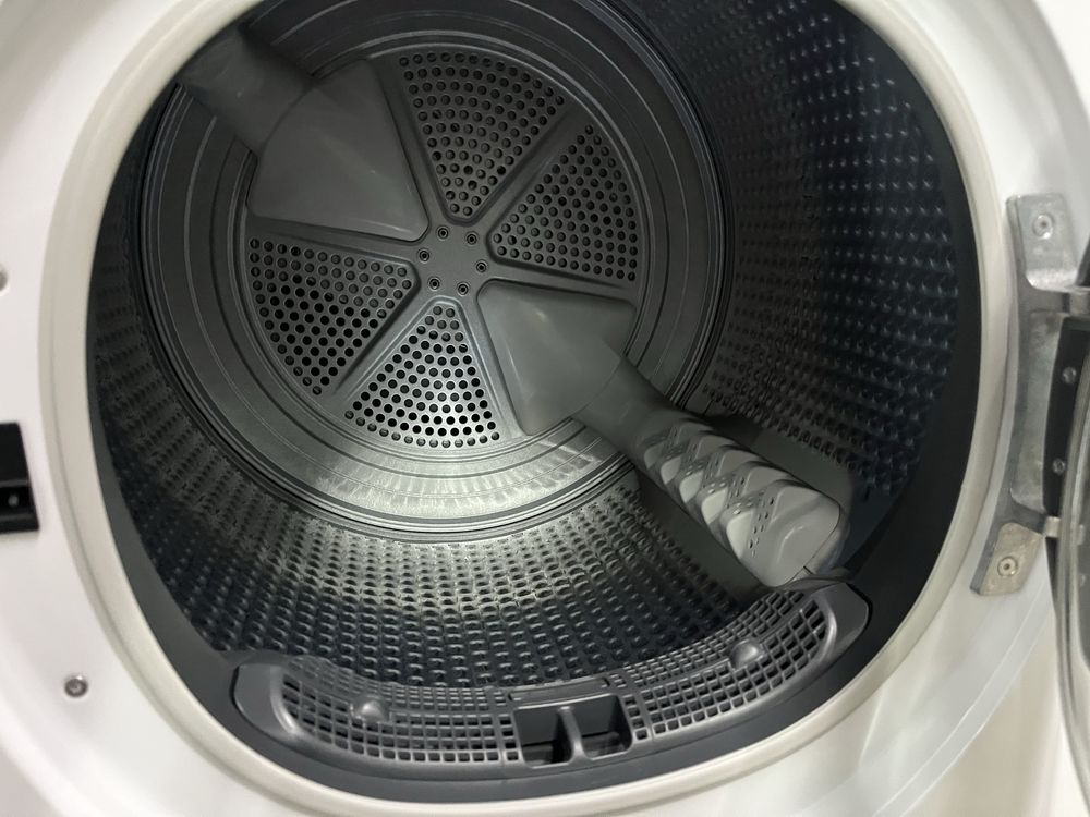 Suszarka Bauknecht 8kg na pompie ciepła |12msc |BD stan |Dowóz