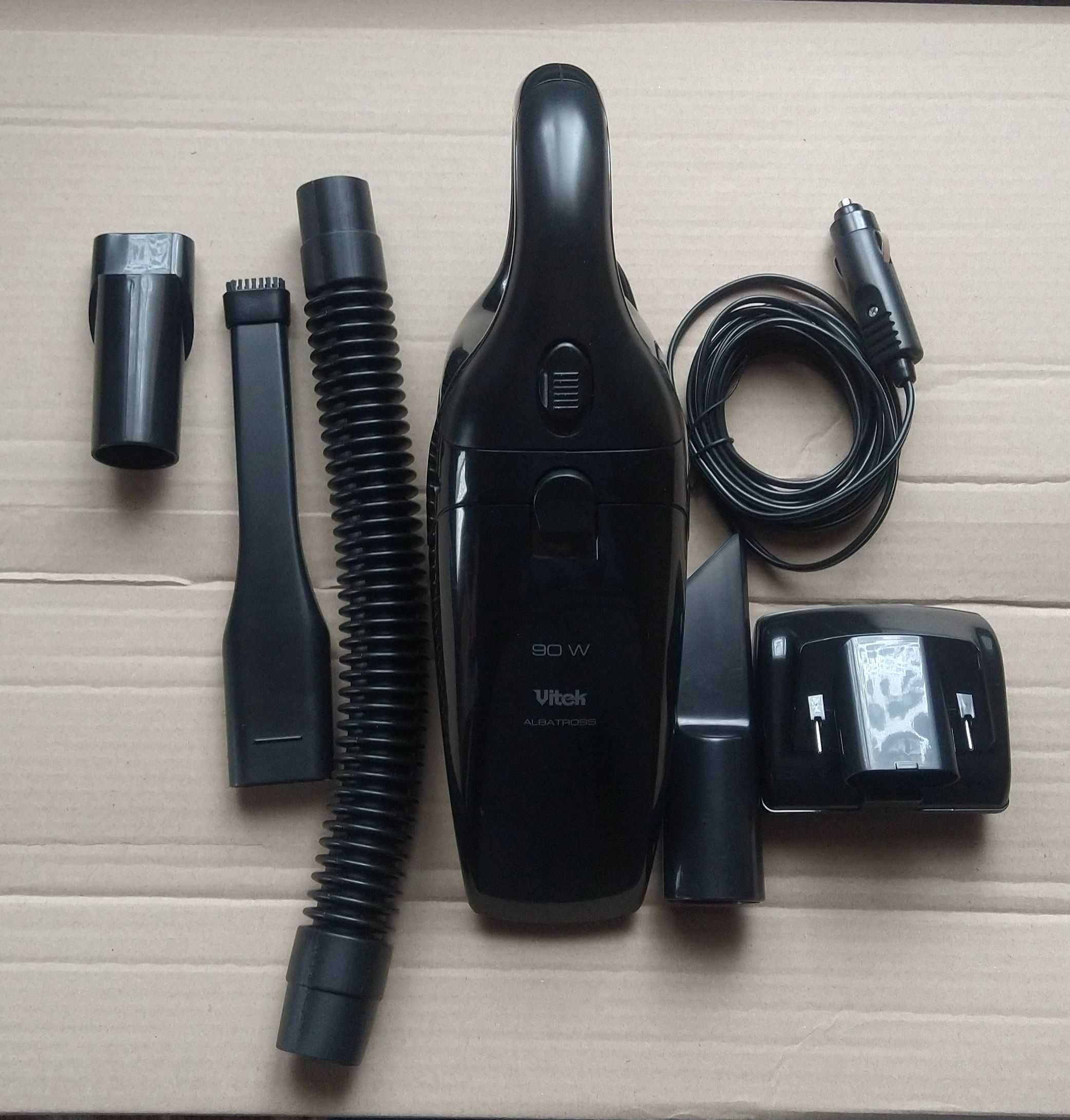 Автомобільний пилосос Vitek VT-1840 BK