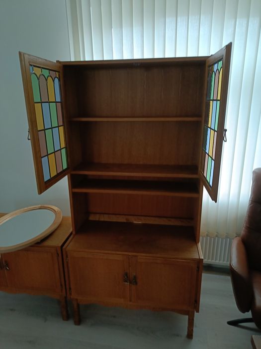 Witryna dębowa retro