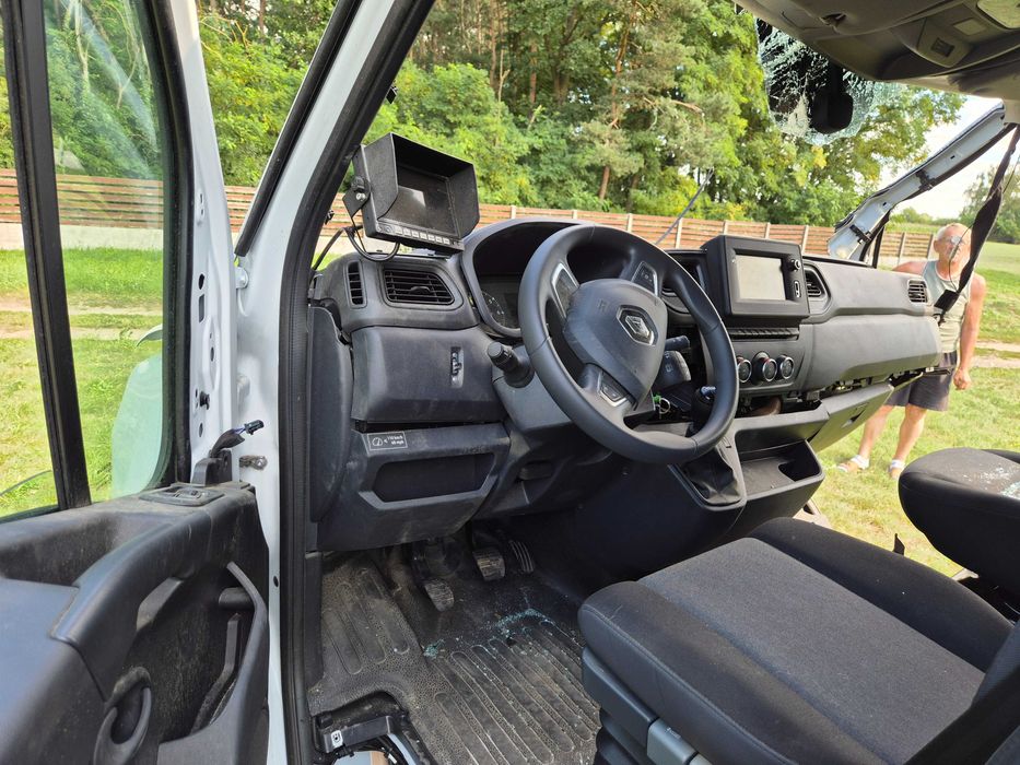 Renault Master jak koniowoz