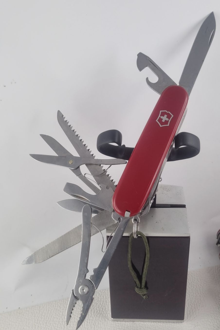 Scyzoryk szwajcarski Victorinox Handyman 1.3773