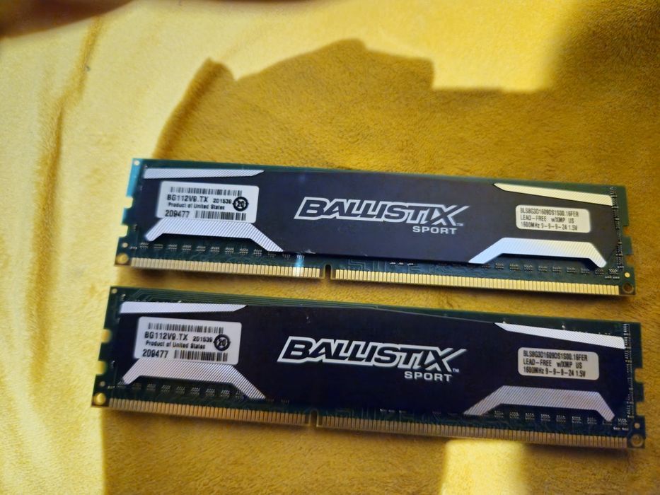 Procesor i5 4690K 3.5ghz  + pamięć RAM 16gb ddr3 1600mhz ( 2x8 )