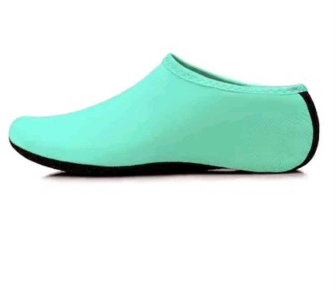 Buty skarpety antypoślizgowe plażowa szybkoschnące 33-35
