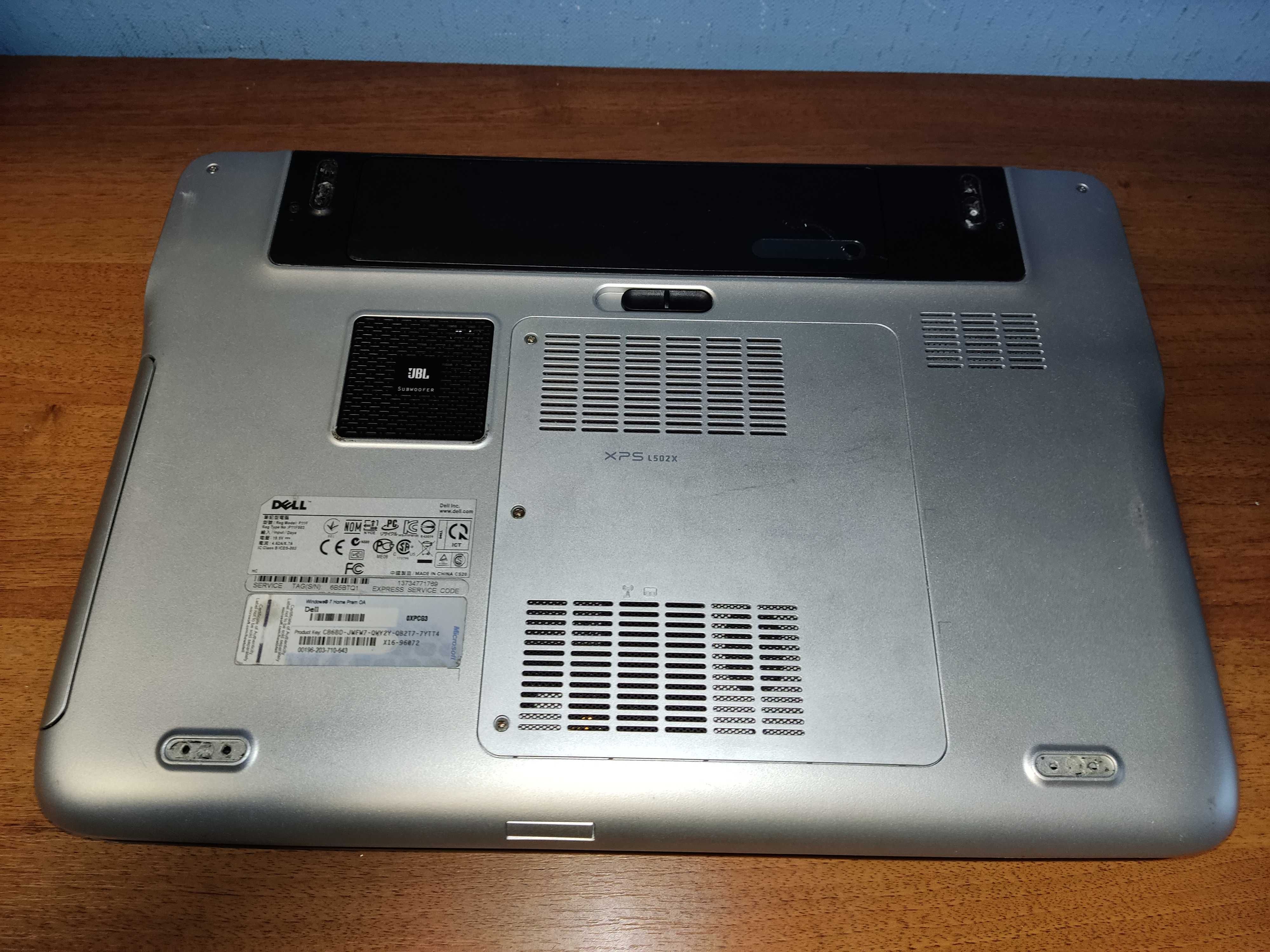 Ноутбук Dell XPS l502x / i7 / 8Gb / Nvidia GT 525M / SSD 120Gb