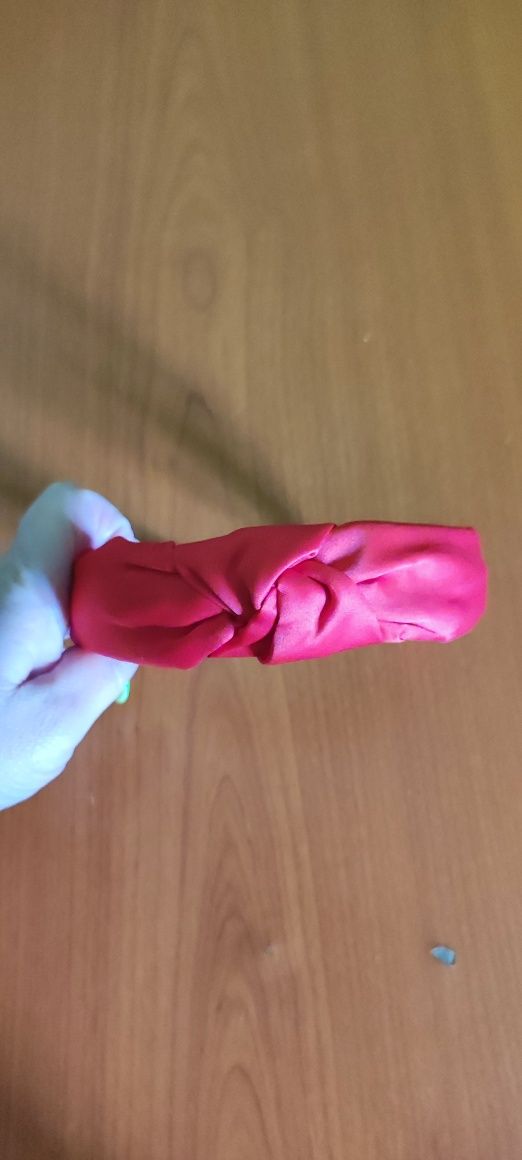 Opaska z satyny na włosy