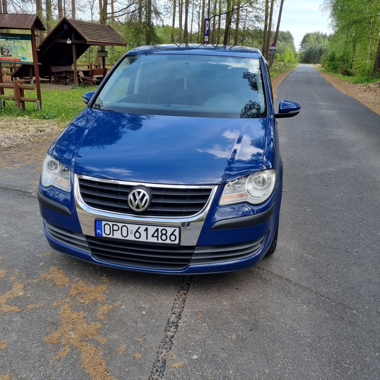 Vw Touran 2010 rok 1.9 TDI  6 biegów