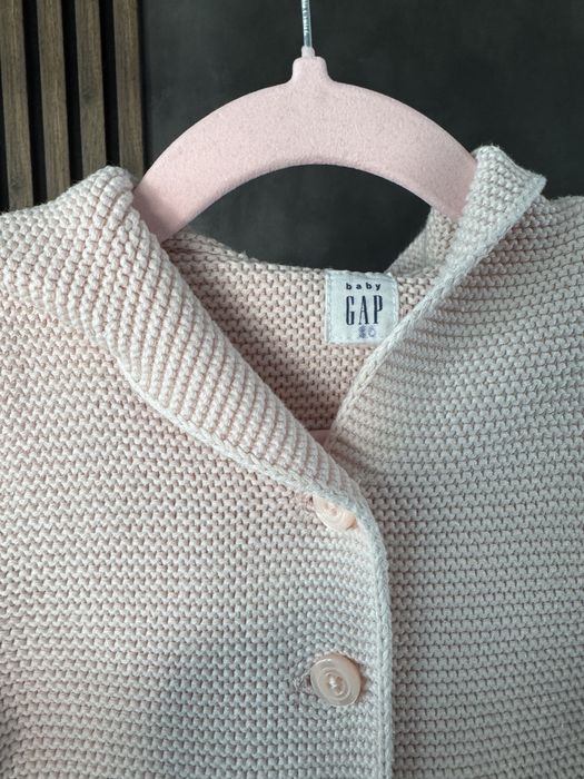 Sweterek z kapturem gap 80