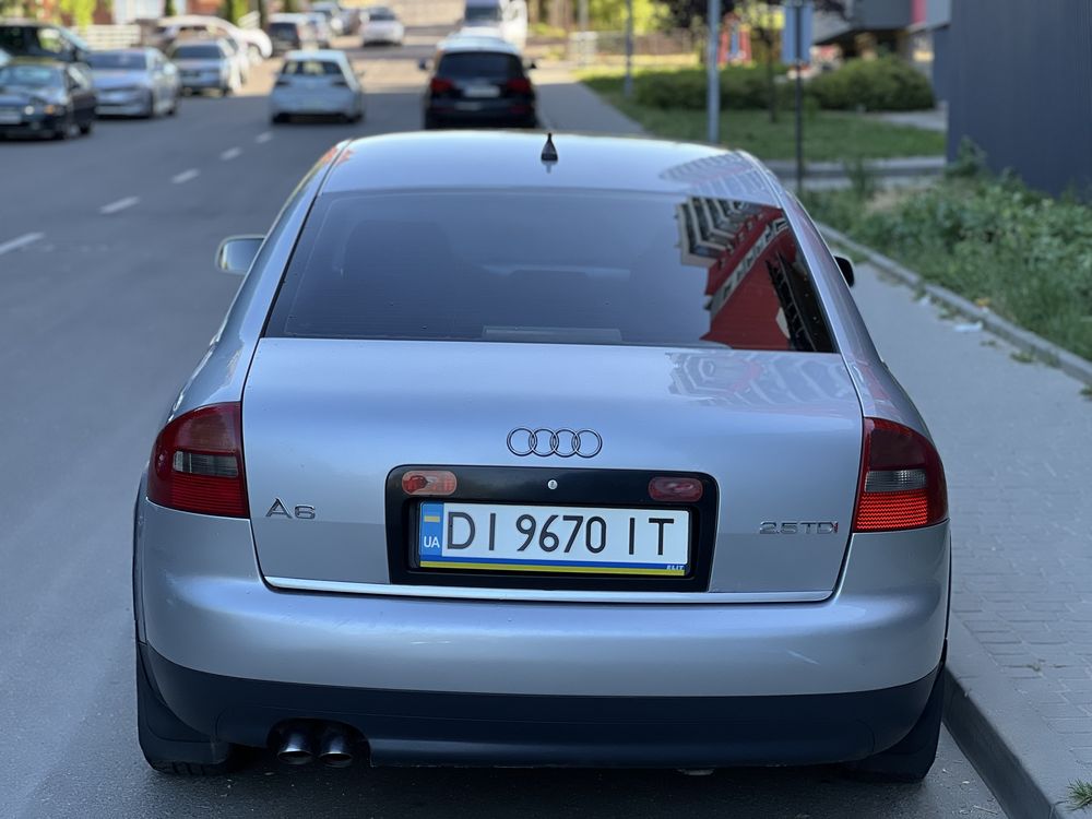 Аubi A-6 2003 рік 2,5 TDI