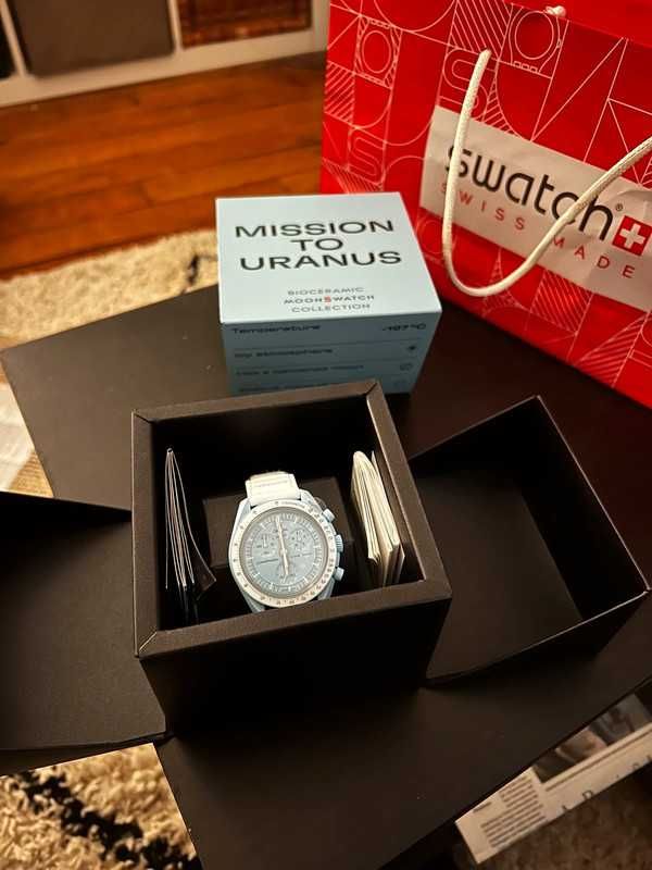 SO33L100 Omega x Swatch – Nowy Model Uran Premiera