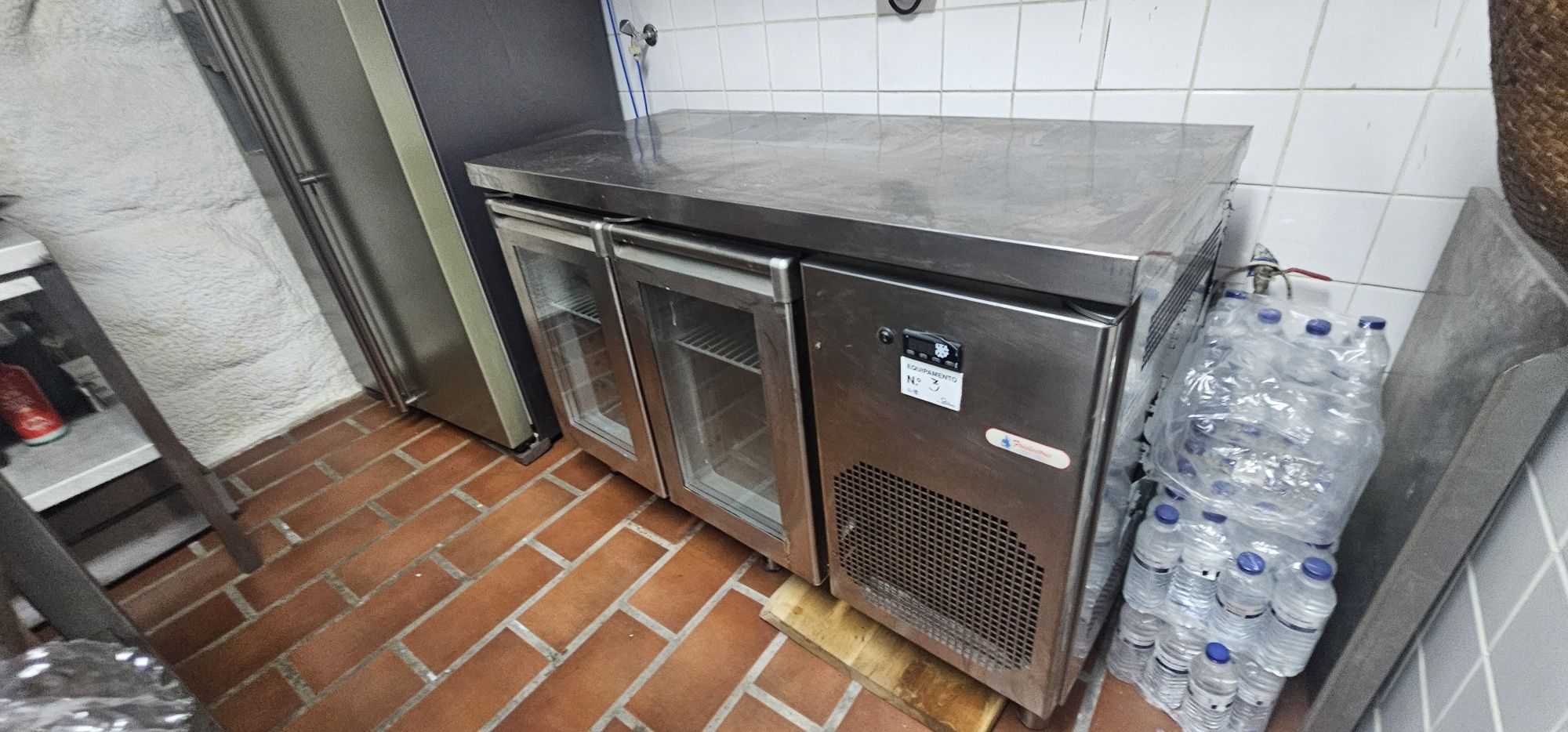 Bancada refrigerada portas de vidro