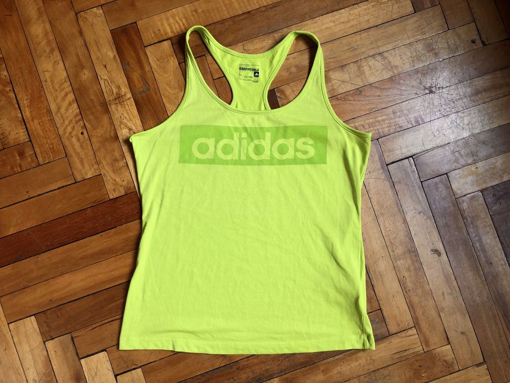 Классная, красивая майка Adidas Sport Essentials оригинал