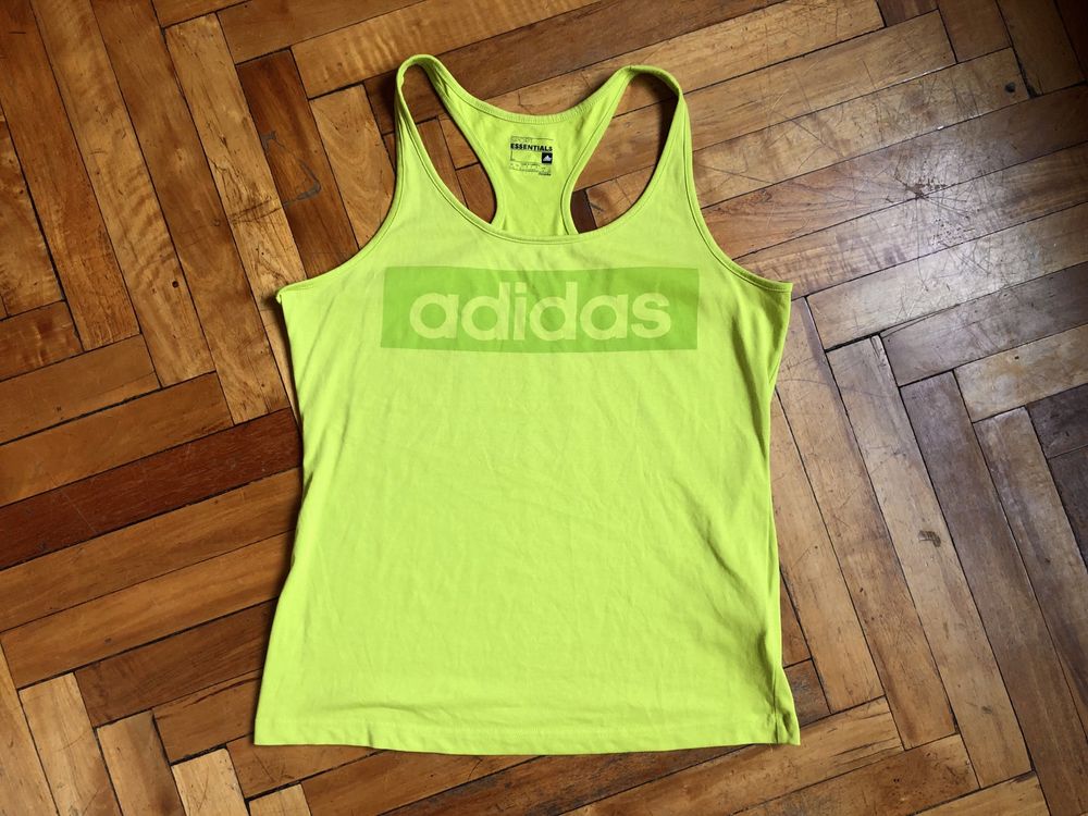 Классная, красивая майка Adidas Sport Essentials оригинал