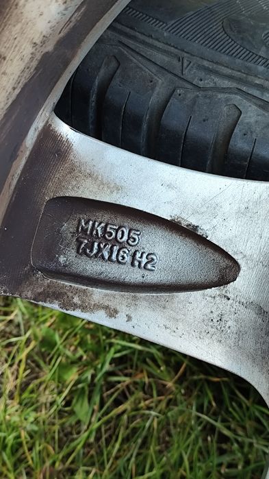 Felgi 16" Ford, Volvo z oponami