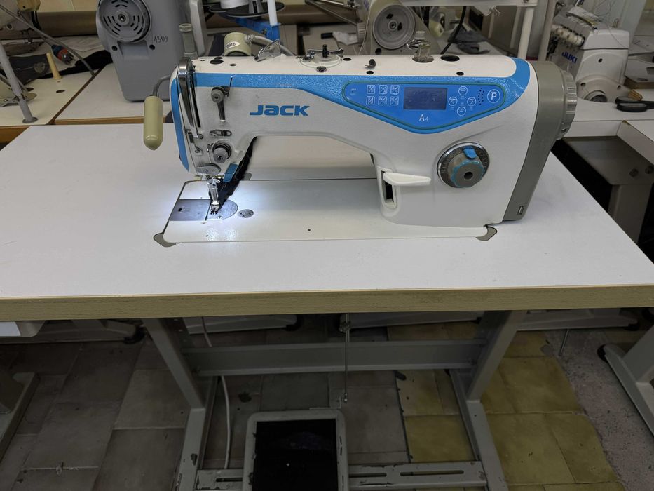 maszyna do szycia stebnówka jack a4 sutomat 230v