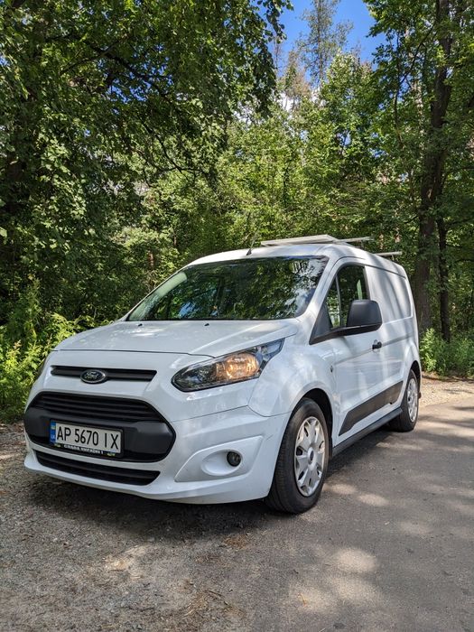 Продам своє авто Ford Transit Connect 2015