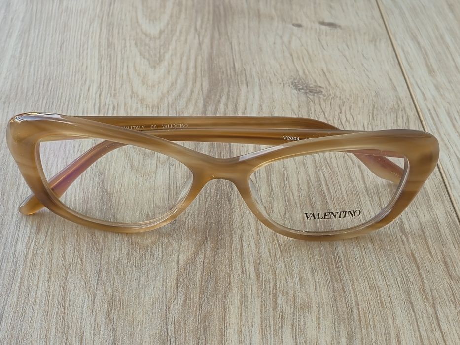 Елегантні оправи для окулярів в карамельному колорі  V2604 Valentino!