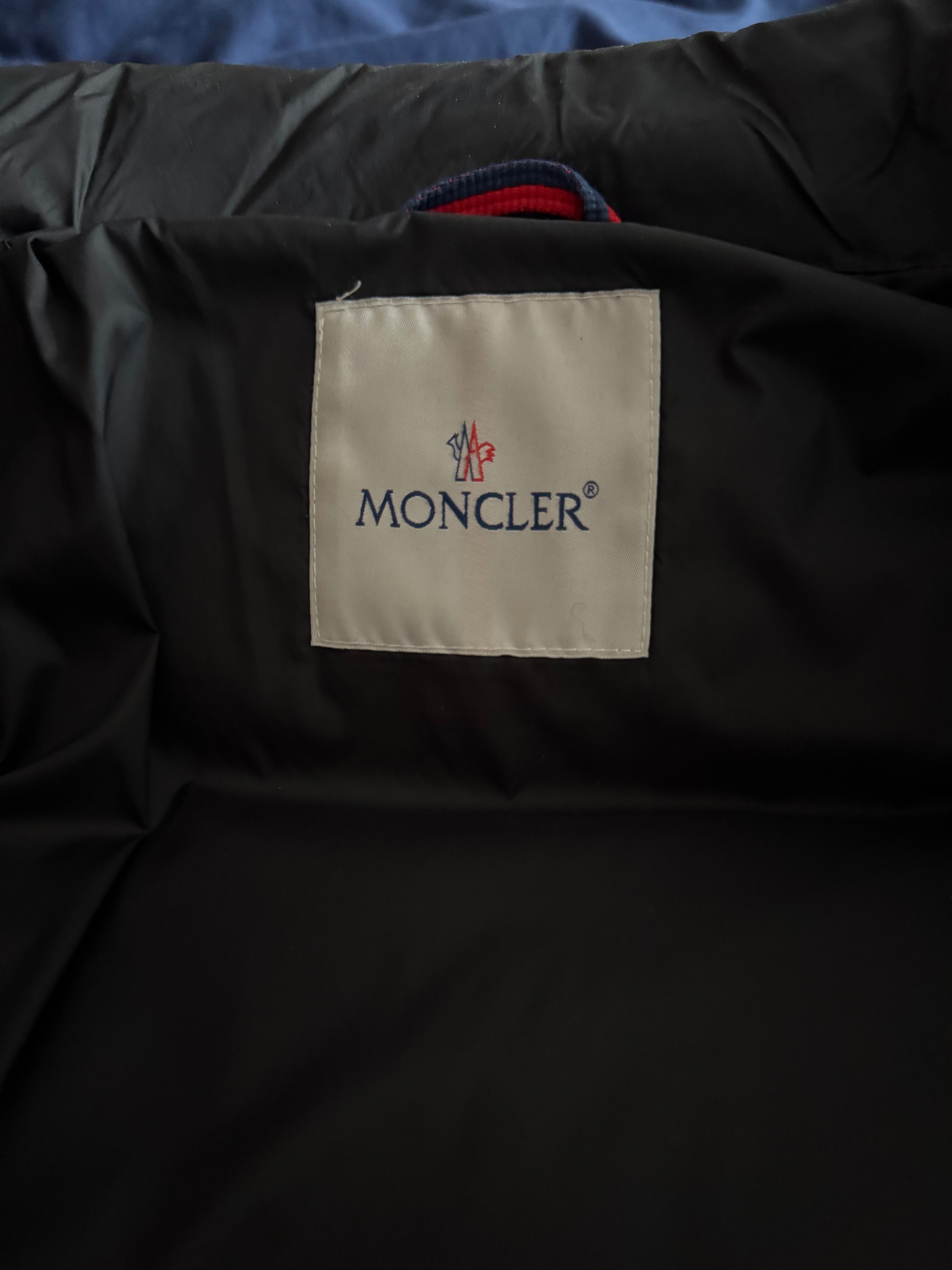Moncler пуховик зимний