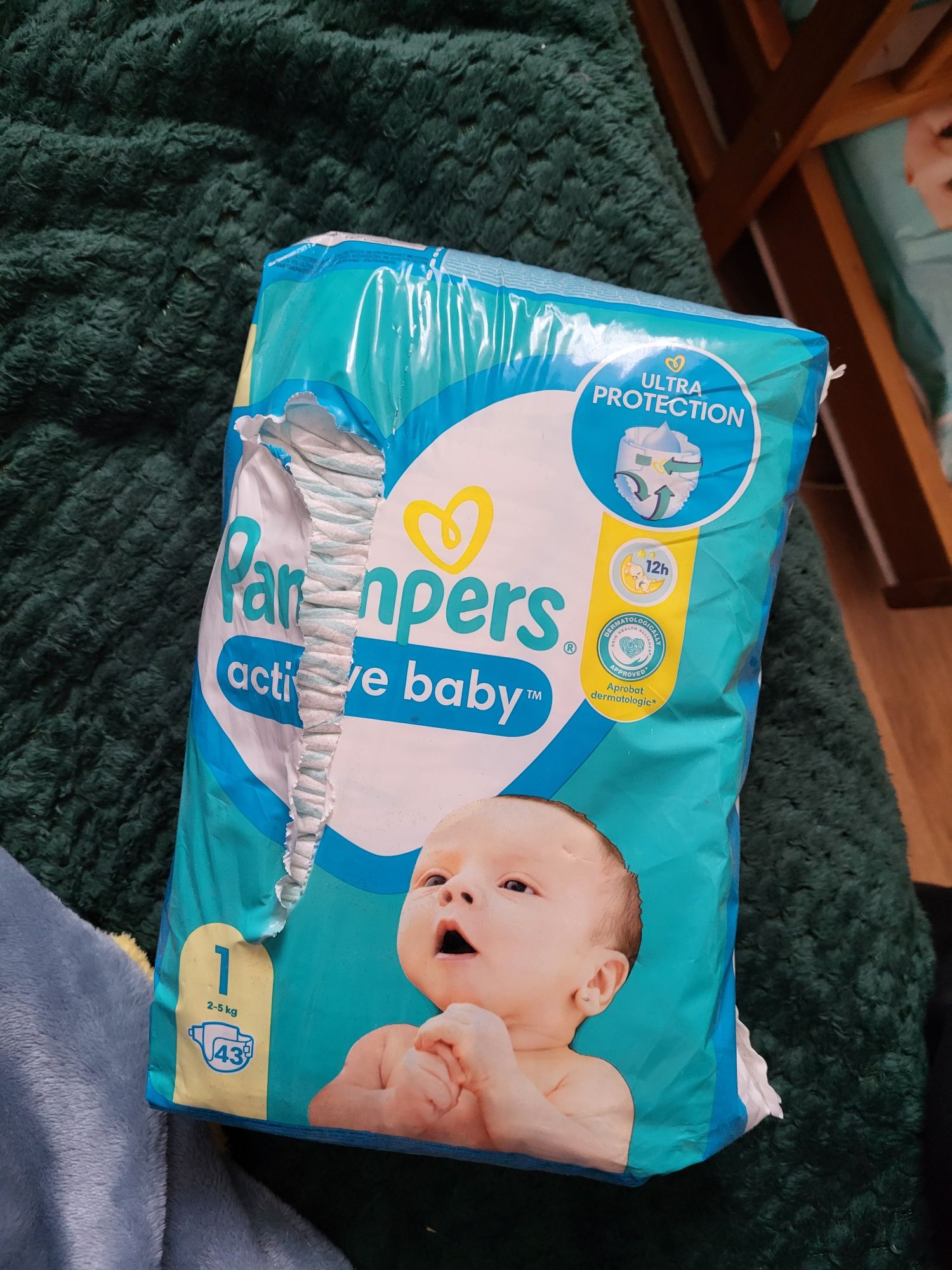 Sprzedam pampersy Pampers active baby 1