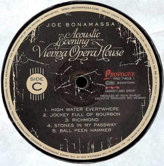 Joe Bonamassa • An Acoustic Evening at The Vienna Opera House • Vinil