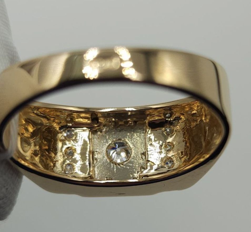 Мужской перстень золото 585/с цирконием