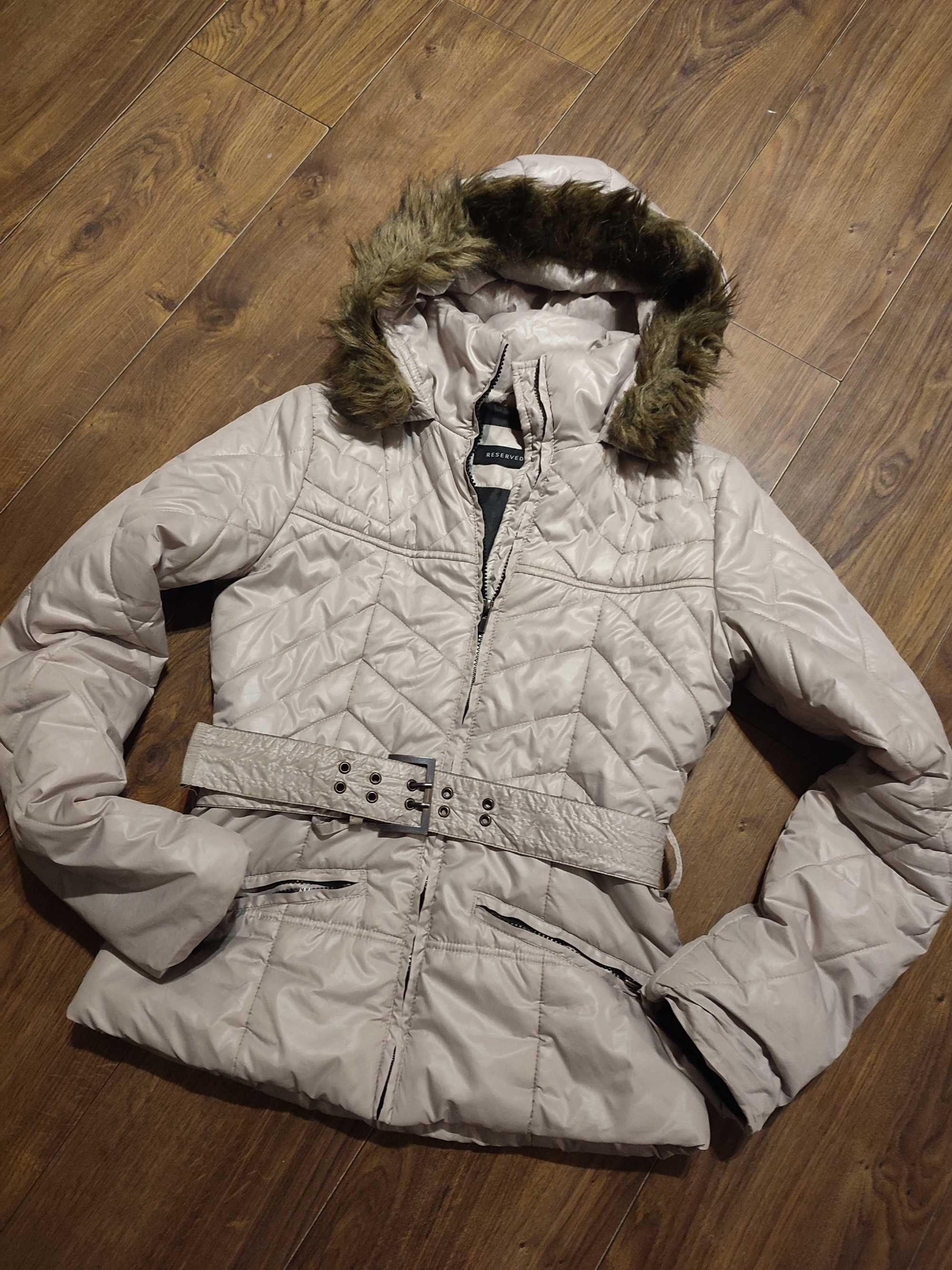 Reserved kurtka zimowa pikowana krótka taliowana parka S 36