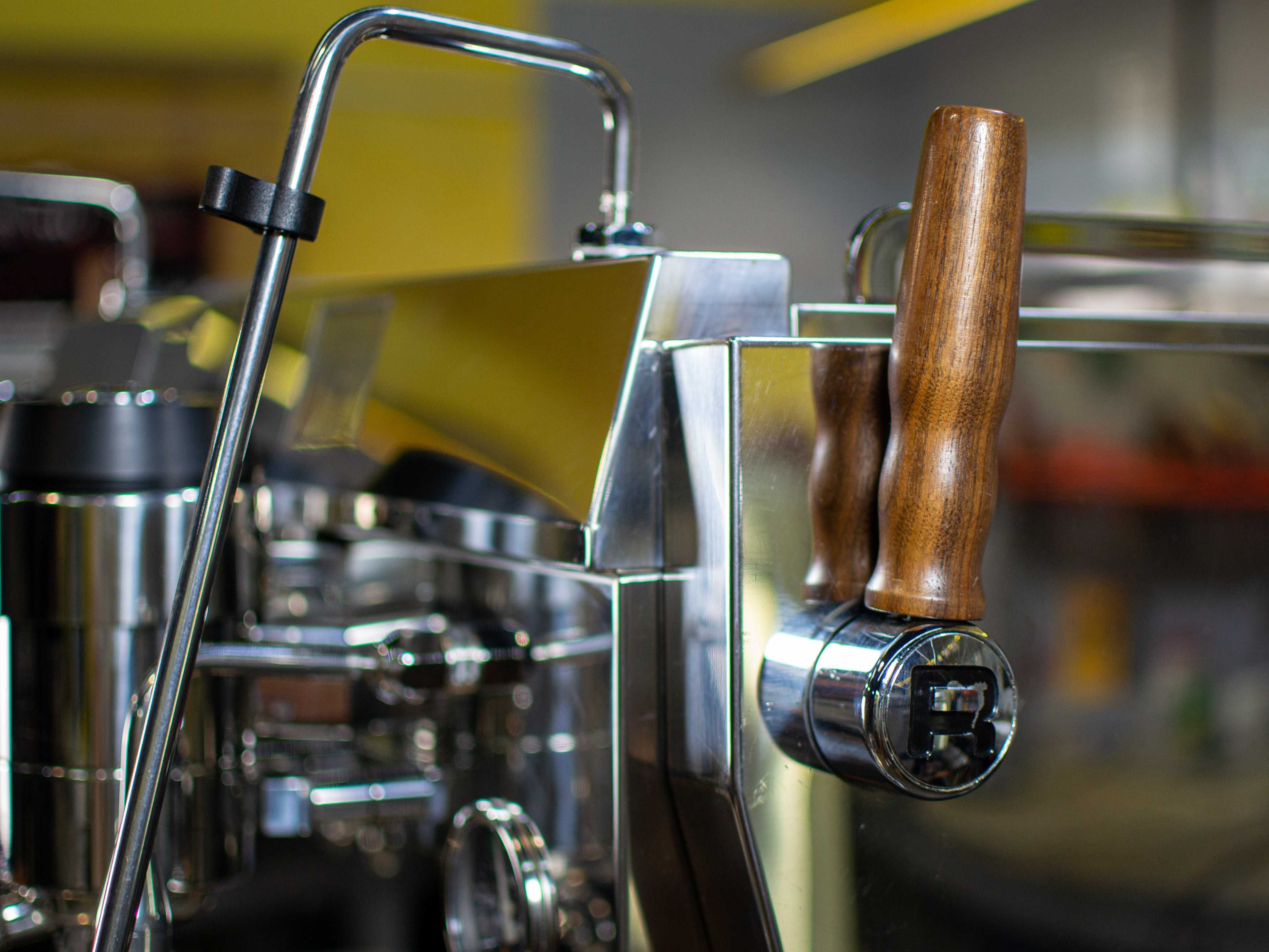 TOP кавомашина ROKET R9V Espresso Pressure Profiling,кавомашина