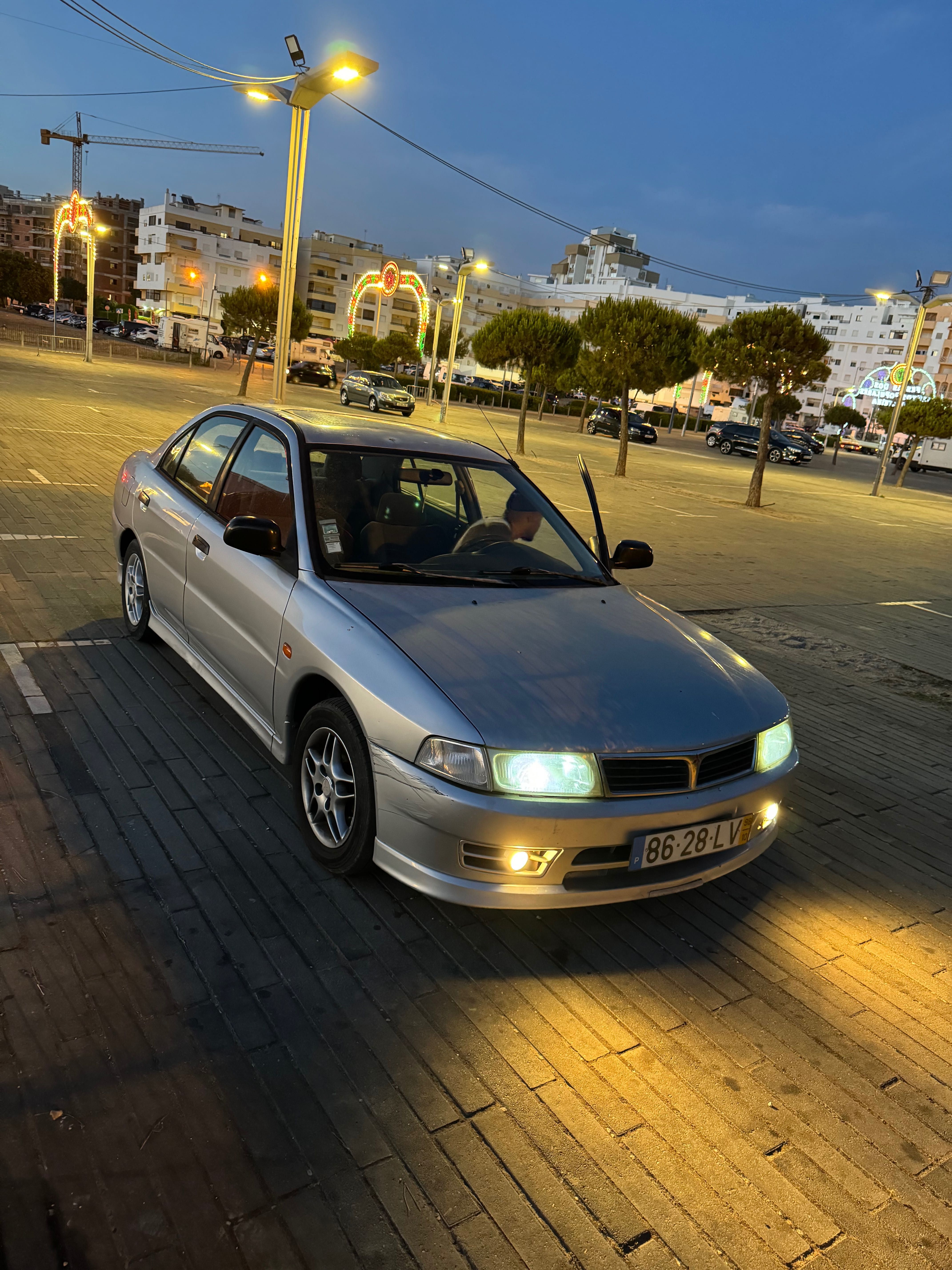 Mitsubishi lance