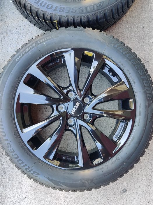 Диски Oxxo R17 5x114.3
