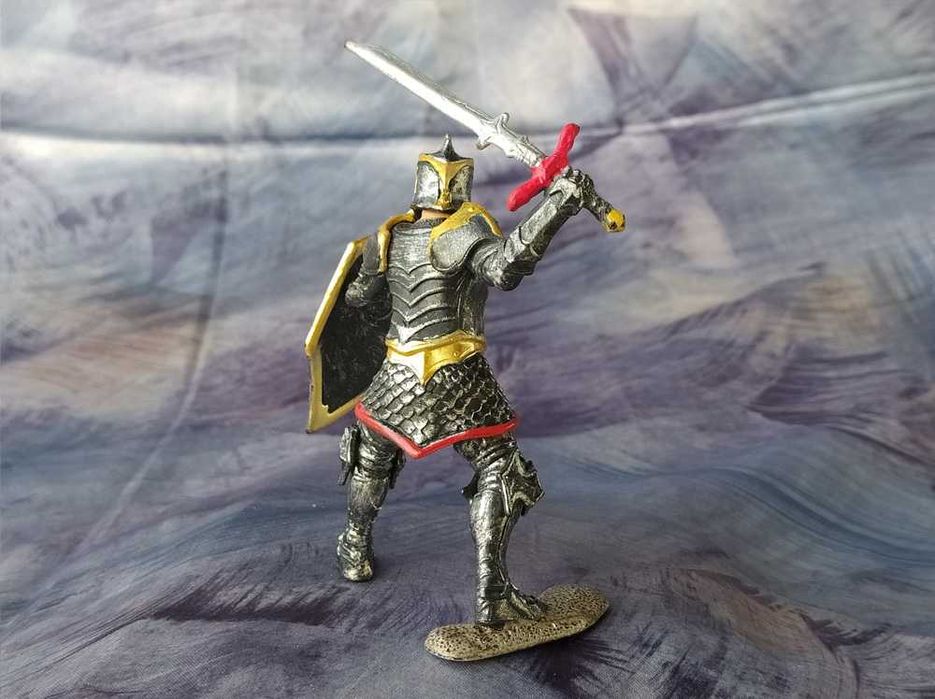 Schleich Шляйх Коллекционная статуэтка Черный рыцарь Дракона с мечом