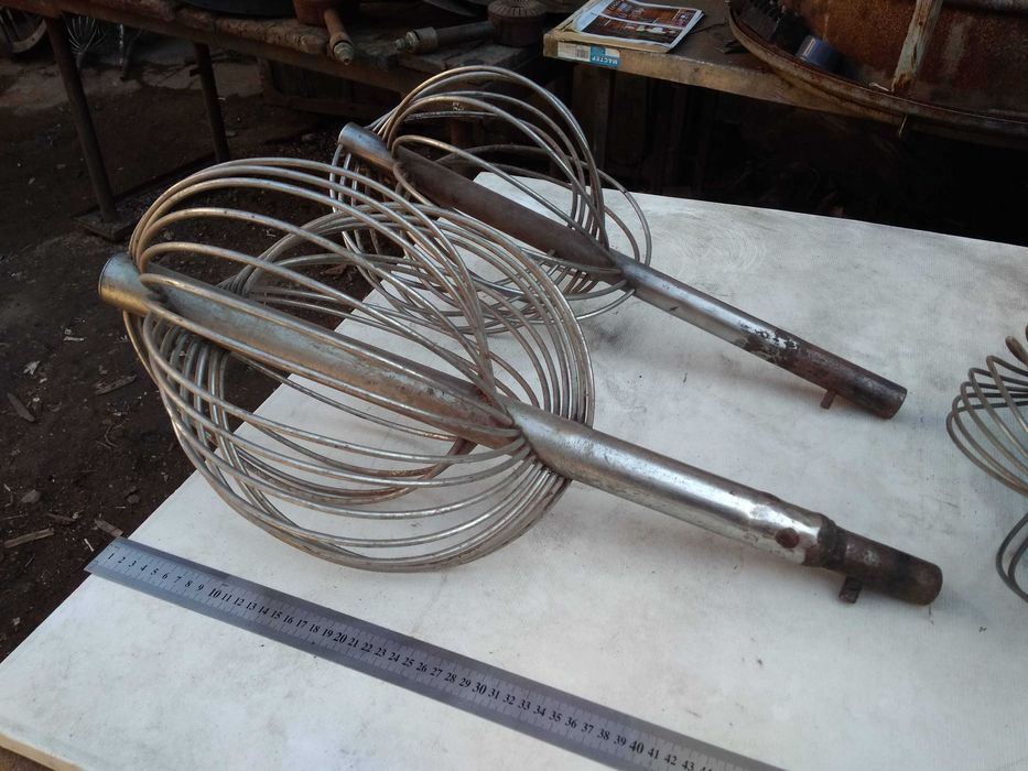 Венчики для кремовзбивалок, машина кремовзбивальная