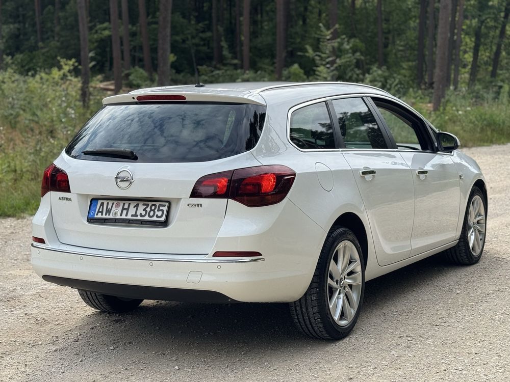 Opel Astra J, 2012, Full opcja