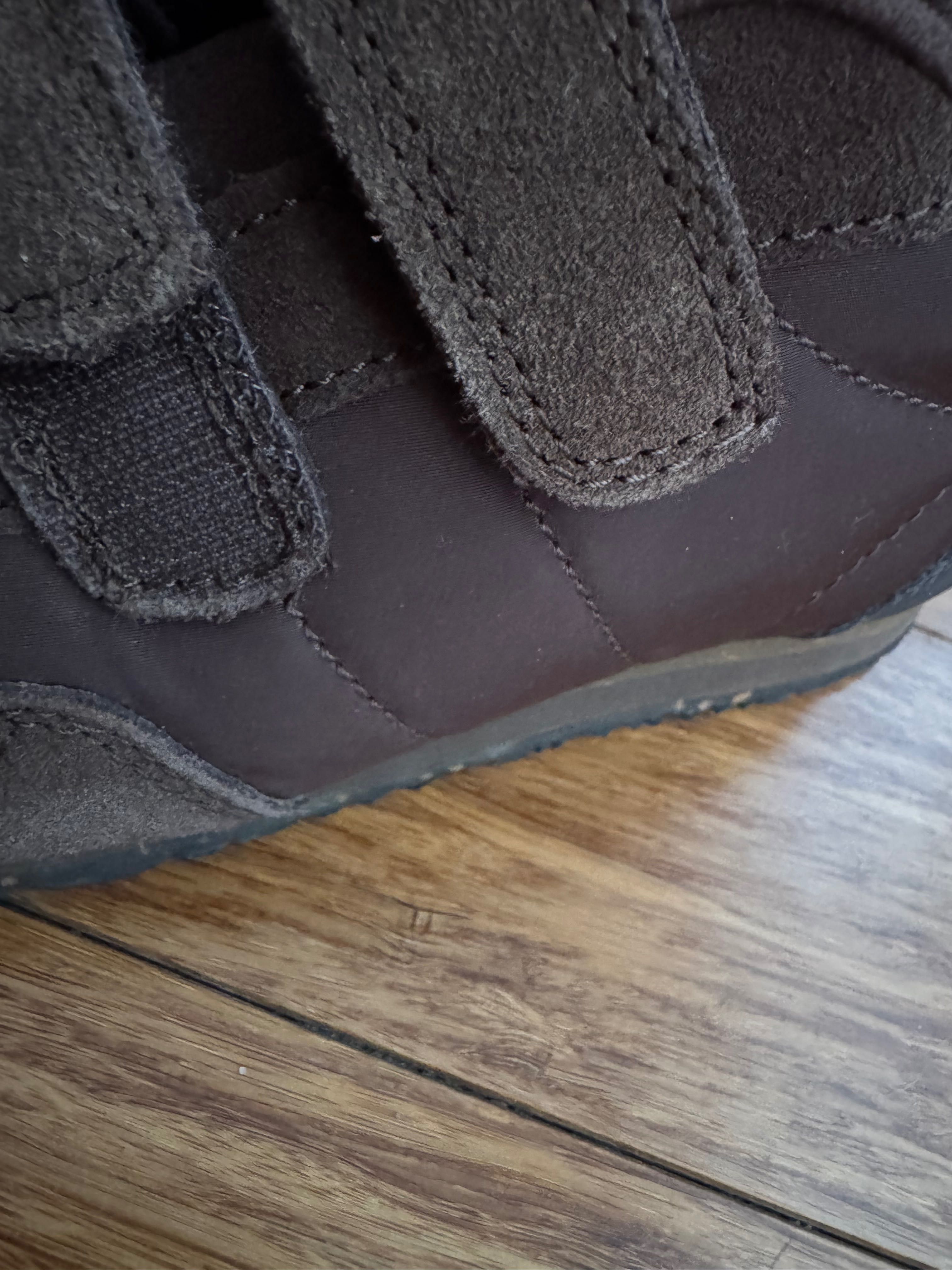 Sprzedam brązowe buty Wooden na rzepy, rozmiar 32 - tylko 40 zł!
