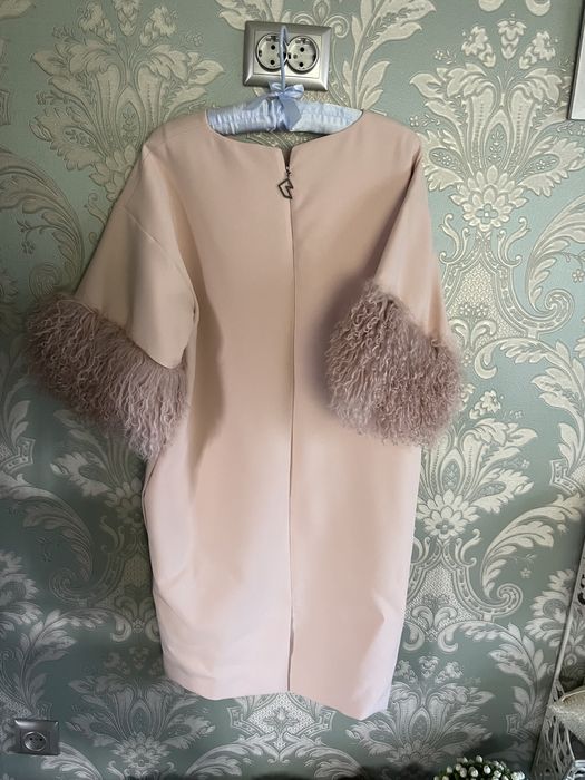 Шикарне плаття Vipart