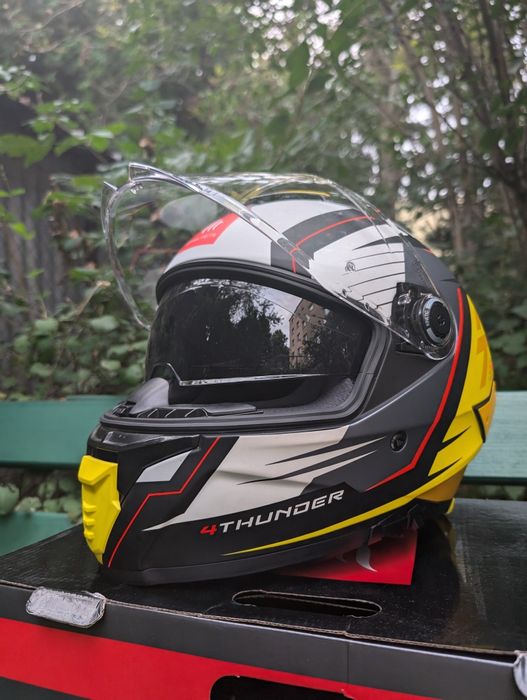 Kask motocyklowy XS MT Thunder SV4