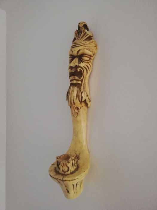 Máscara africana antiga, porta vela, por apenas 15 euros