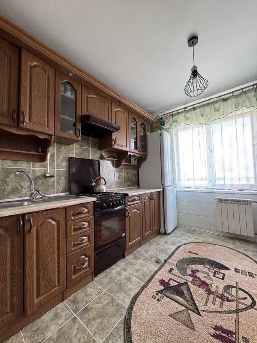 Оренда 2 кімнати Лесі Украінки