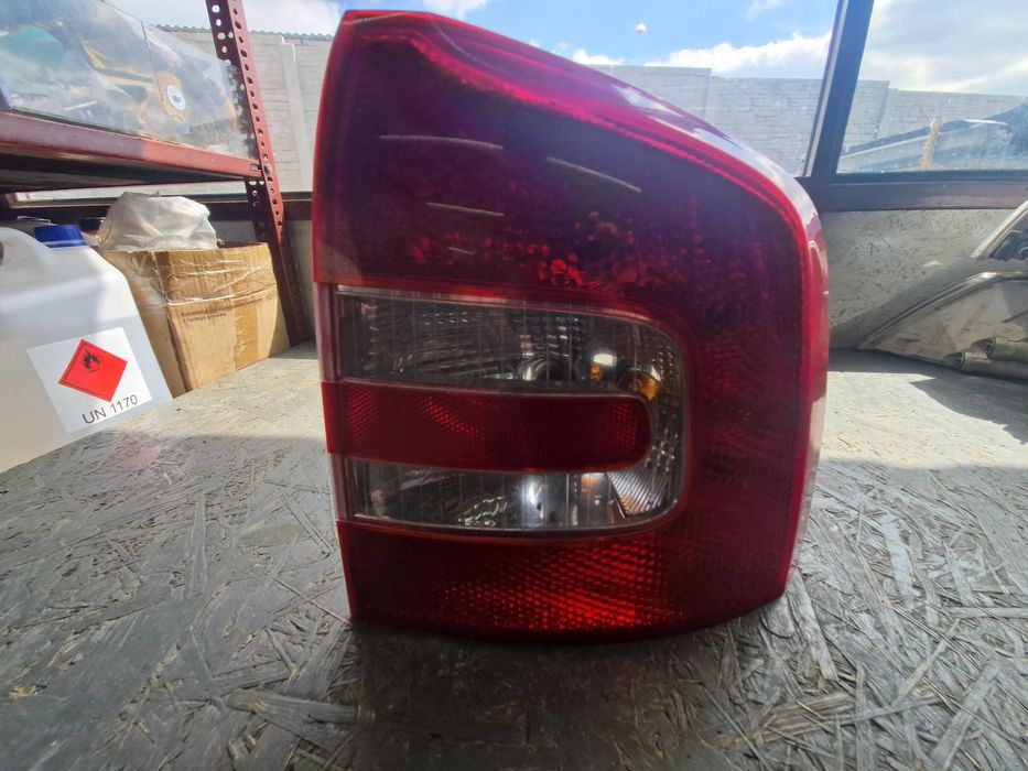 Lampa Prawy Tył Skoda Octavia II Kombi 1Z9.945.112.B