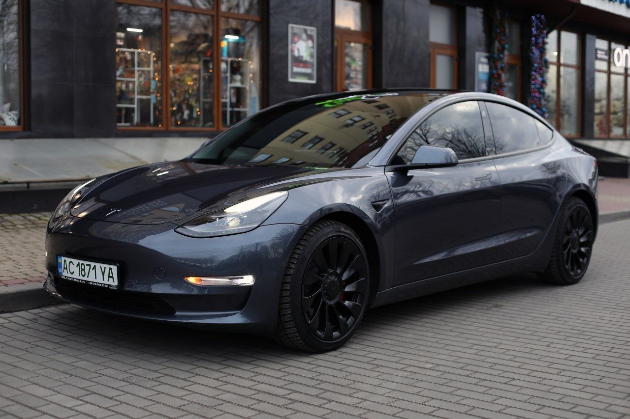 Tesla Model 3 Performance 2022р