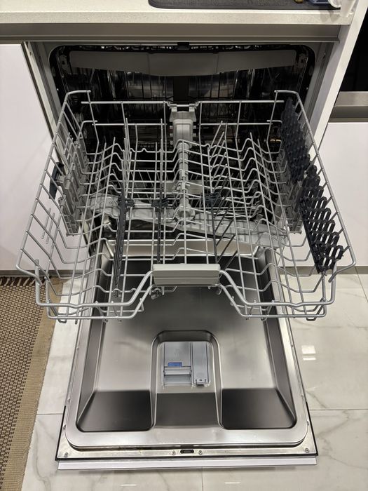 Máquina lavar loica encatre Beko