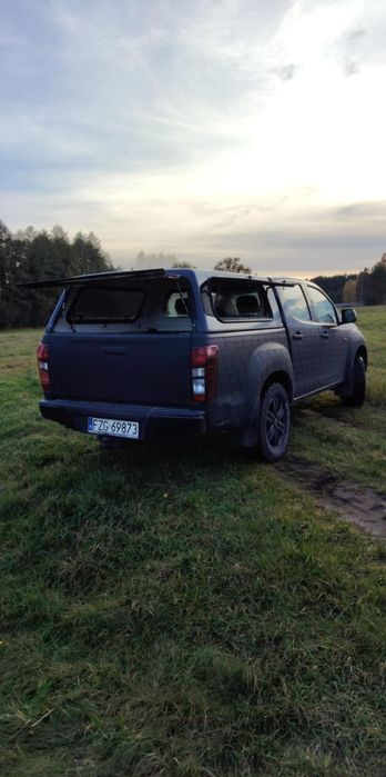 Isuzu D-Max 2016r 2,5diesel