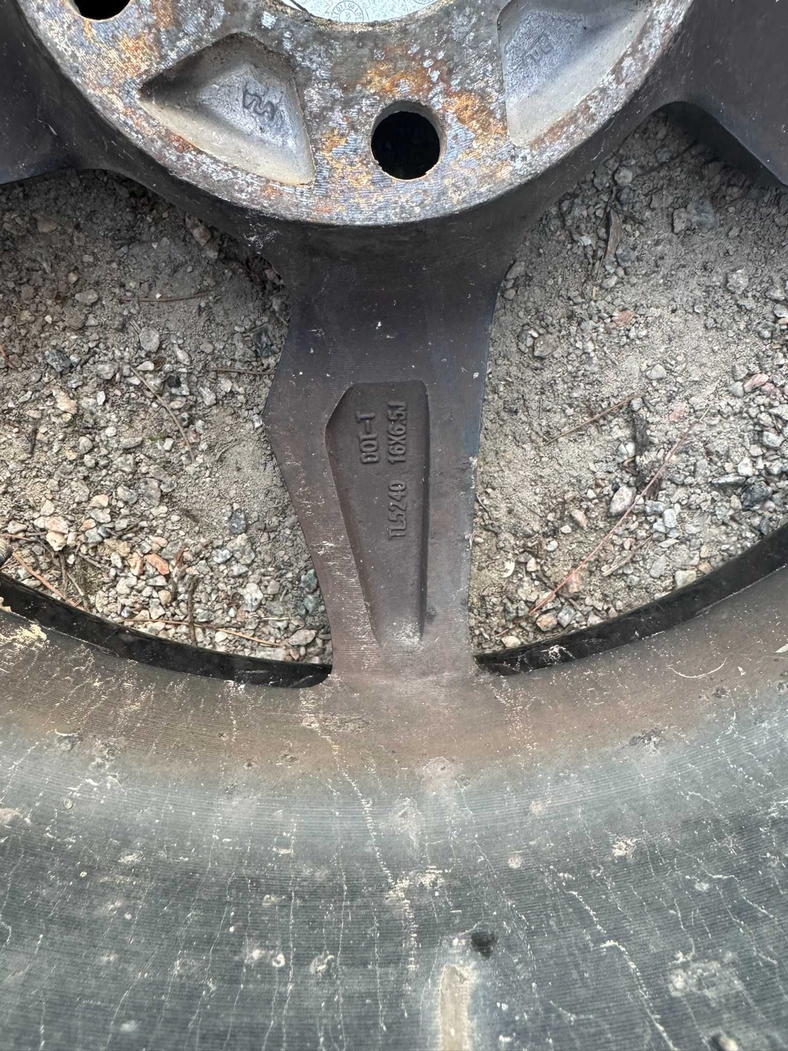 Продам диск R16, RS Wheels, 6.5J, 5X114.3