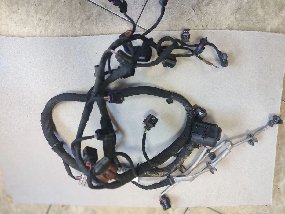 SKODA FABIA IV 1,0MPI WIĄZKA SILNIKA 05C972627A