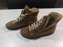 Trampki Esprit damskie rozmiar 37