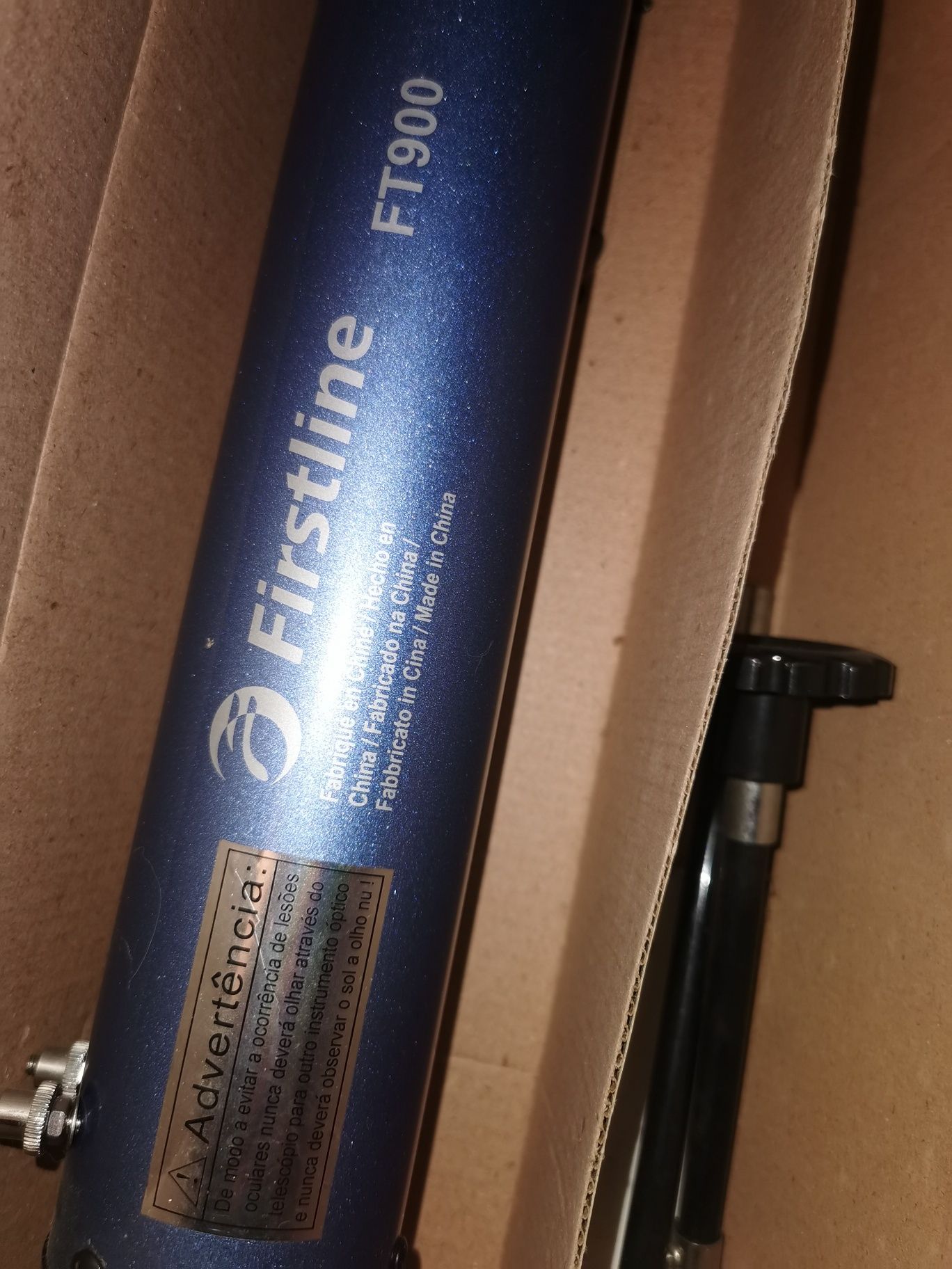 Telescópio  FT 900