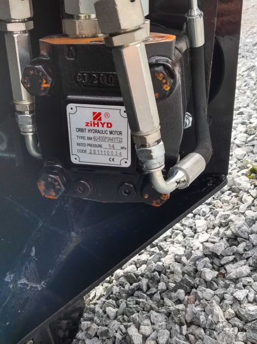 Betoniarka Łyżkowy koparka Mieszalnik Do Betonu 600L mini-kopark