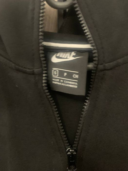 Зір худі найк теч фліс розмір s-xs в хорошому стані