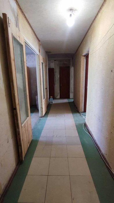 Продам 4 к квартиру ж/м Приднепровск, ул.20 лет Победы 29