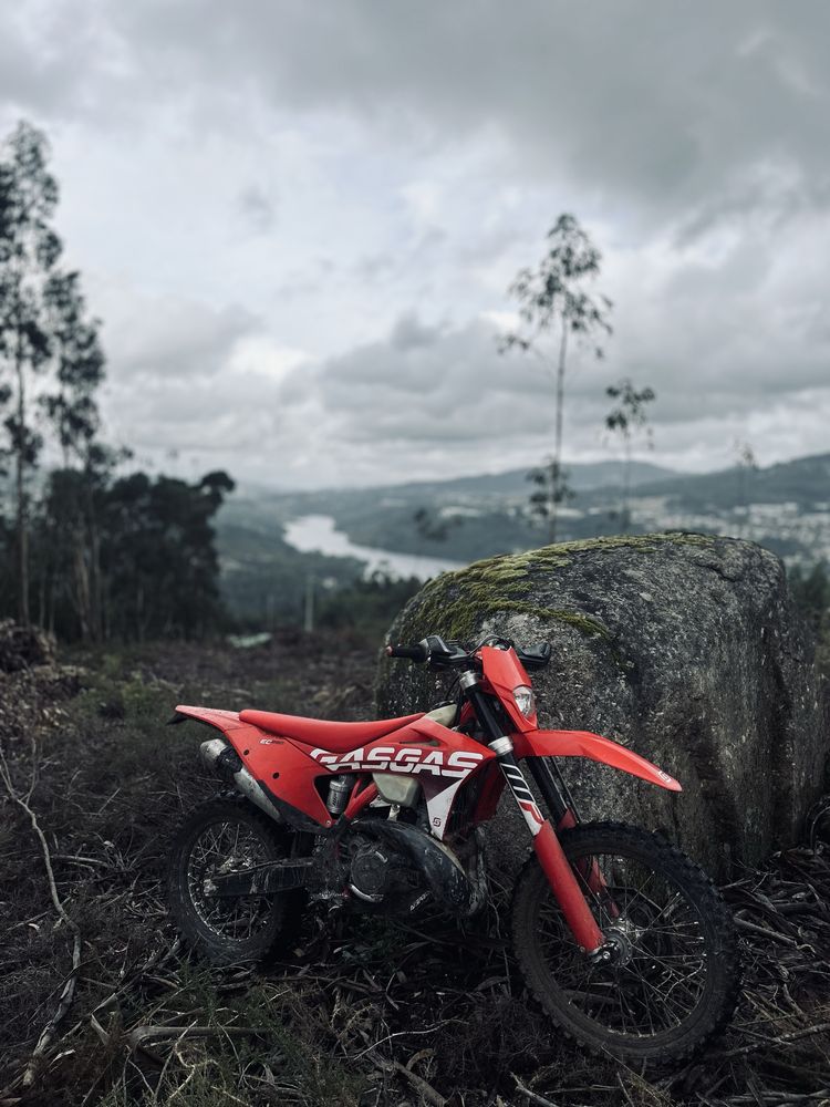 Vendo/troco Gasgas/ktm ec250.