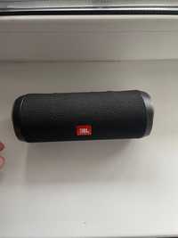 Продам оригінал JBL Flip 4