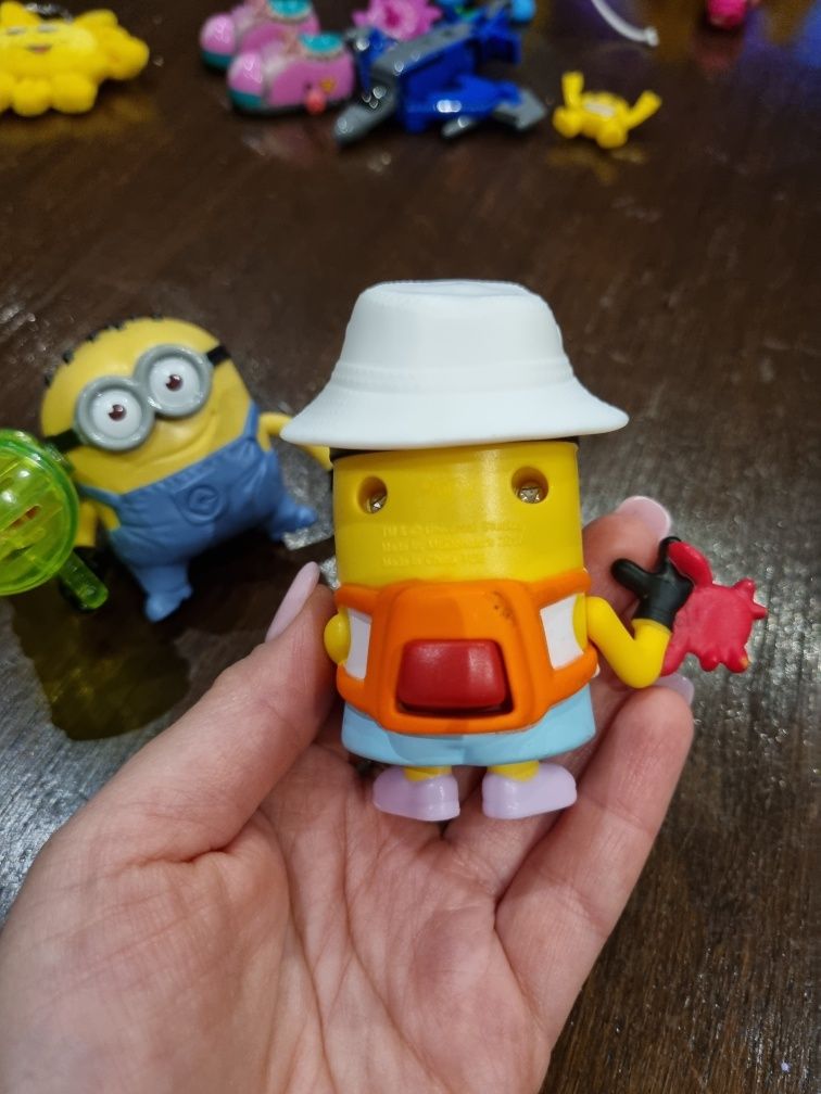 Minionki Kevin i Bob  figurki zabawki interaktywne zestaw paka komplet